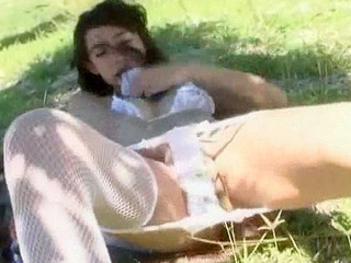 Japanese Princess's Slutty Outdoor Masturbation Session